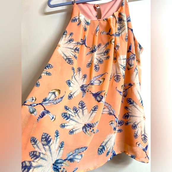 DNA Couture Blouse 🪸 color with father’s - Picture 2 of 8